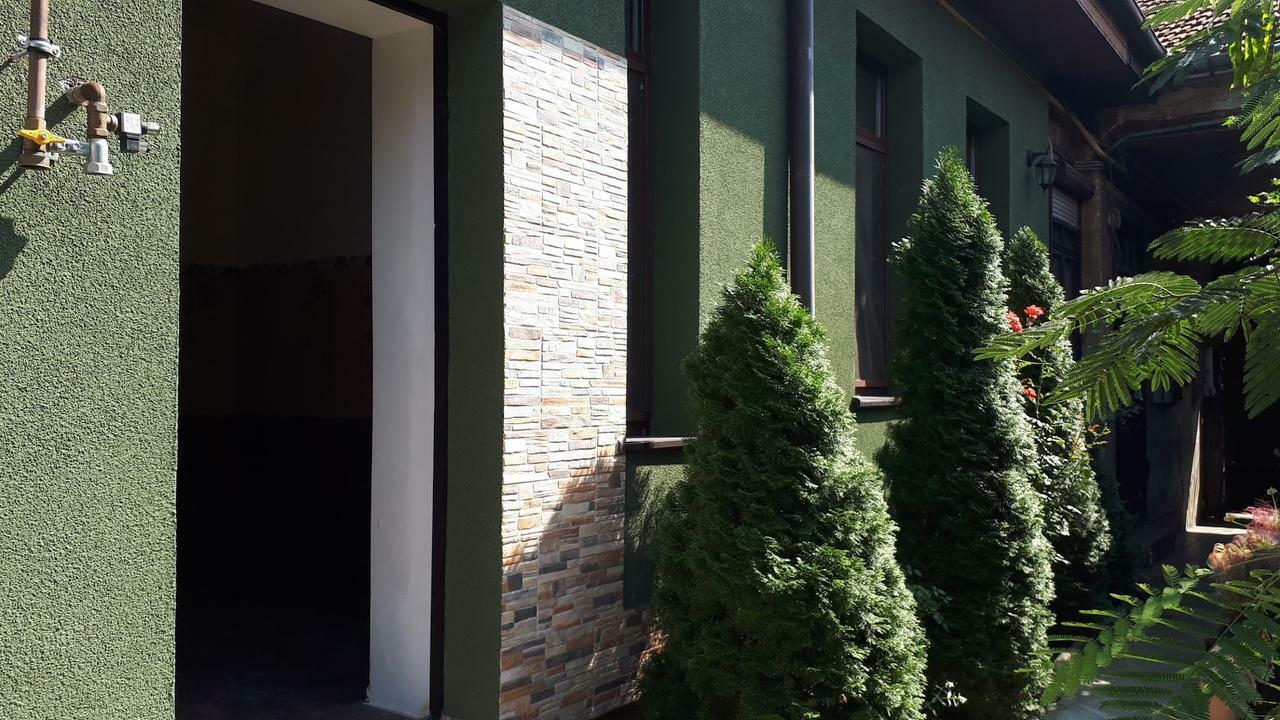 אורדאה City Center Minimalist Apartment מראה חיצוני תמונה